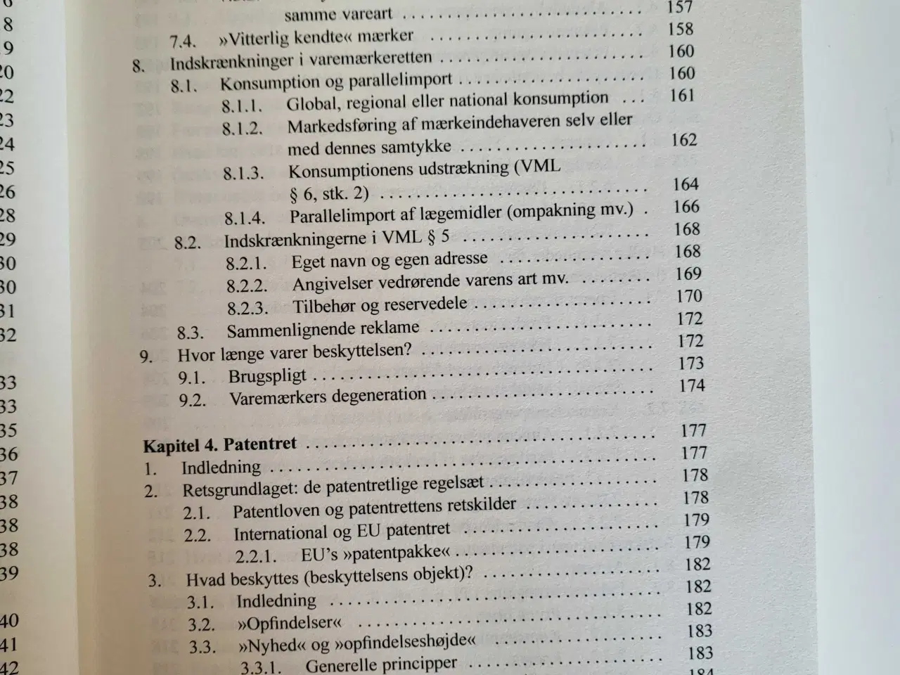 Billede 8 - Lærebog i informationsret
