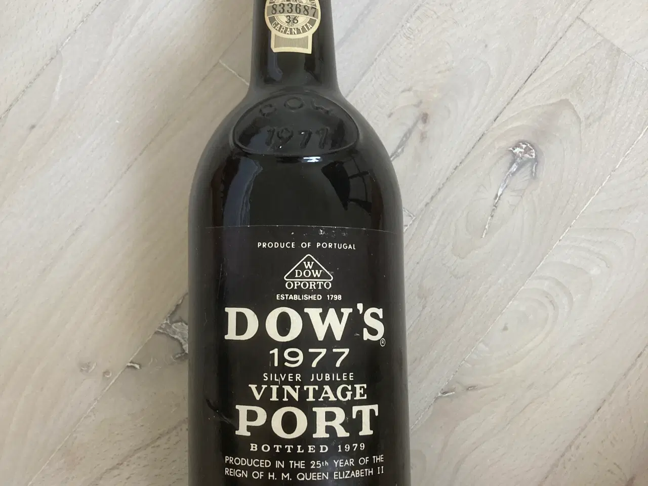 Billede 1 - Dow's Vintage Portvin, årgang 1977