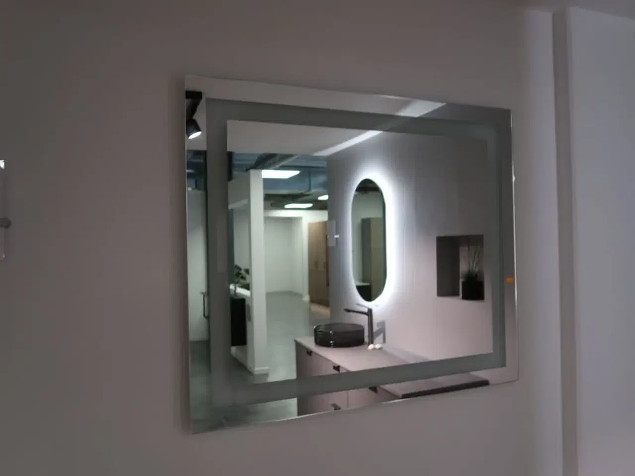 Billede 1 - LED-Spejl