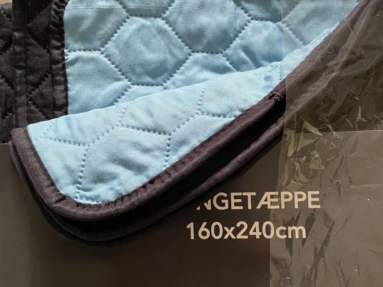 Billede 1 - Sengetæppe 160 x 240
