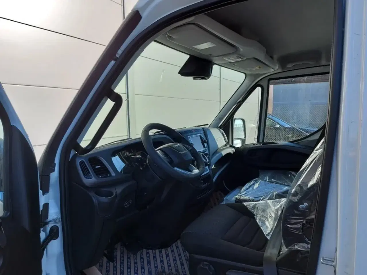 Billede 9 - Iveco Daily 2,3 35S16 12m³ Van AG8