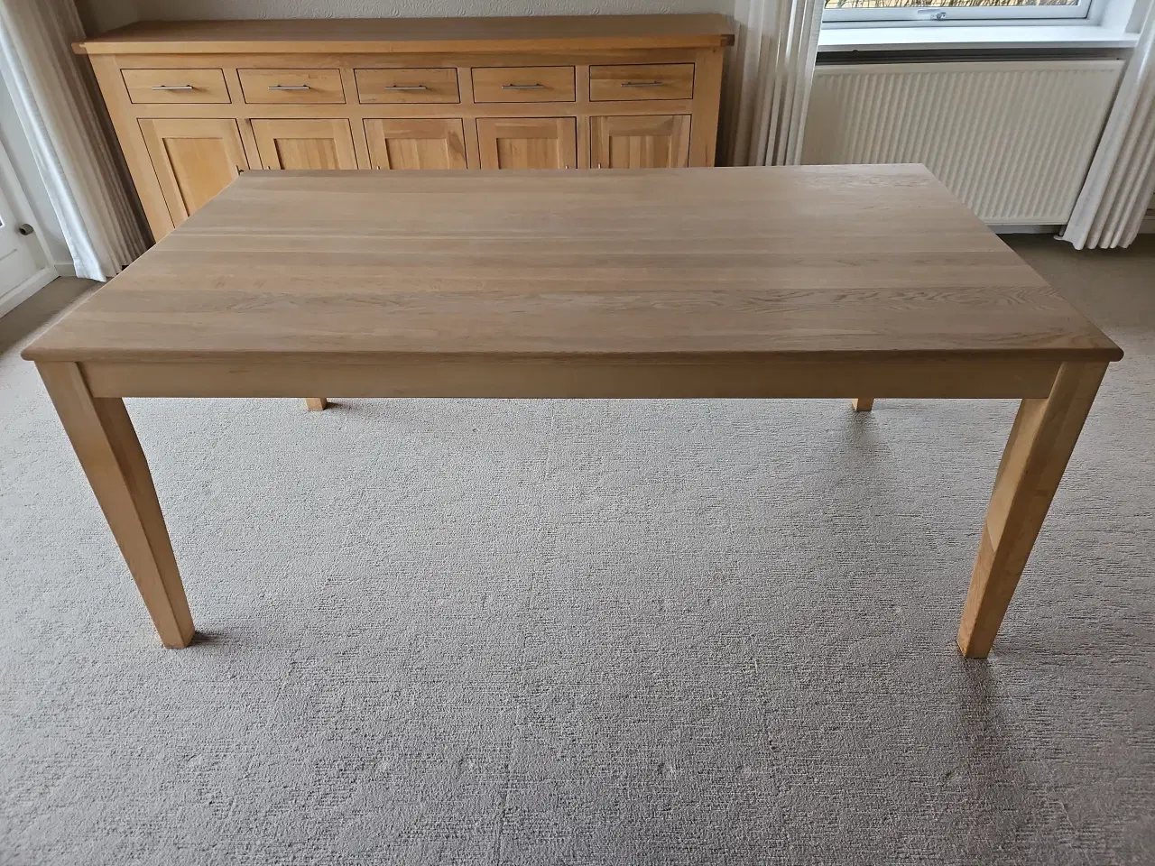 Billede 1 - Spisebord