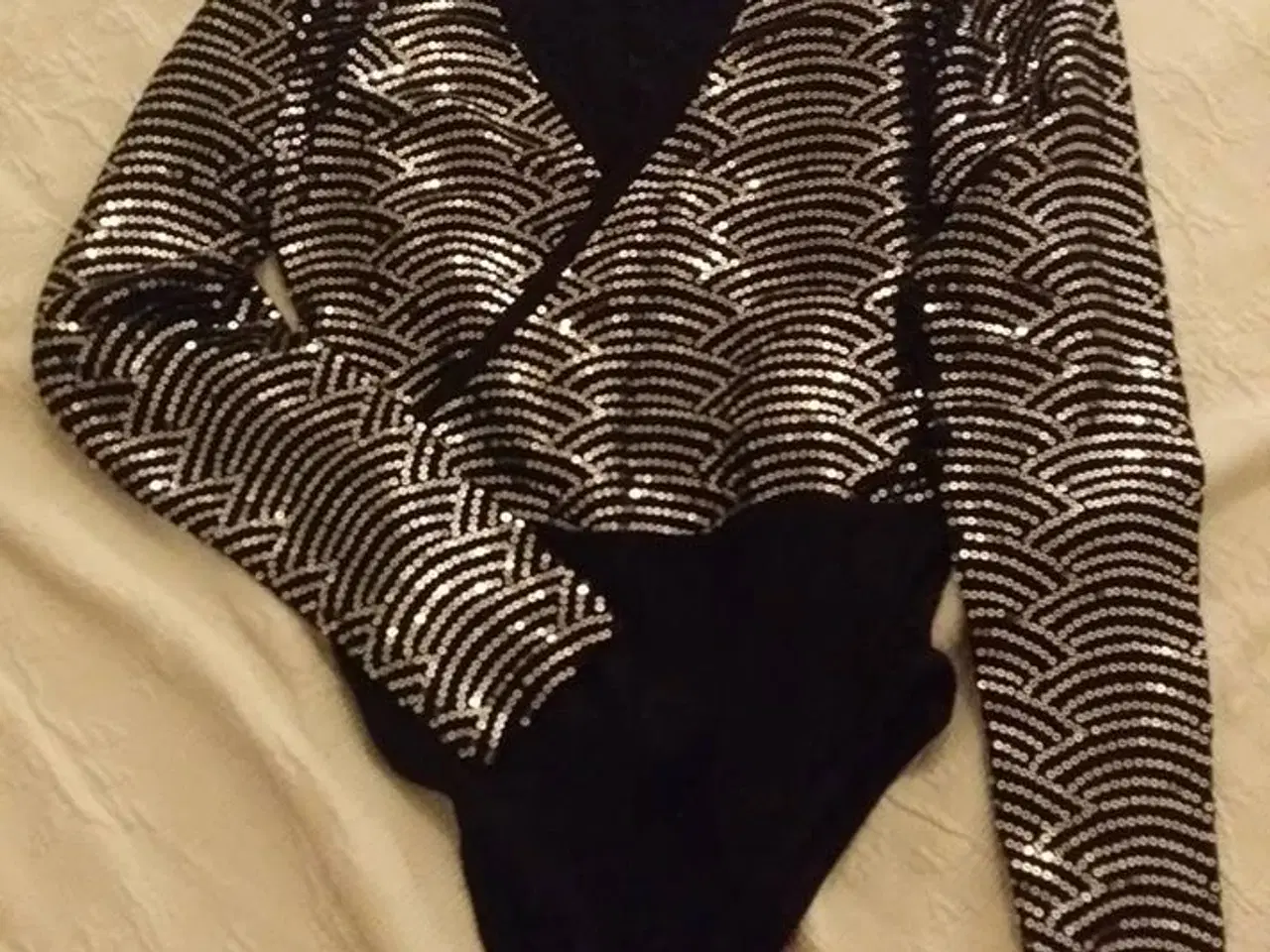 Billede 1 - Body Stocking fra BooHoo-Brandet-Sequin str: 36