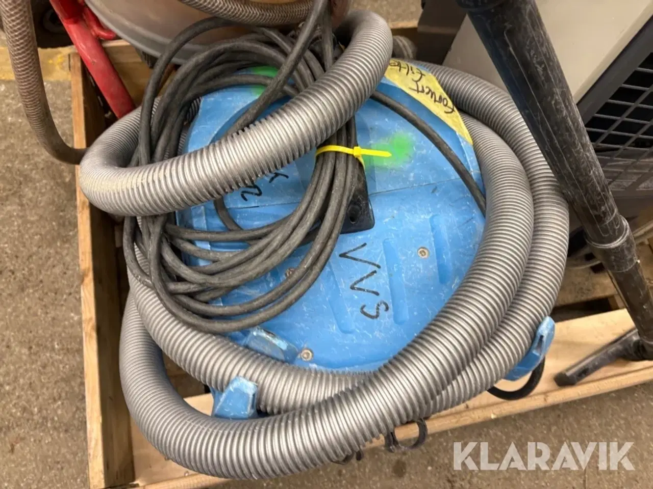 Billede 5 - Støvsuger, affugter og fyldestation