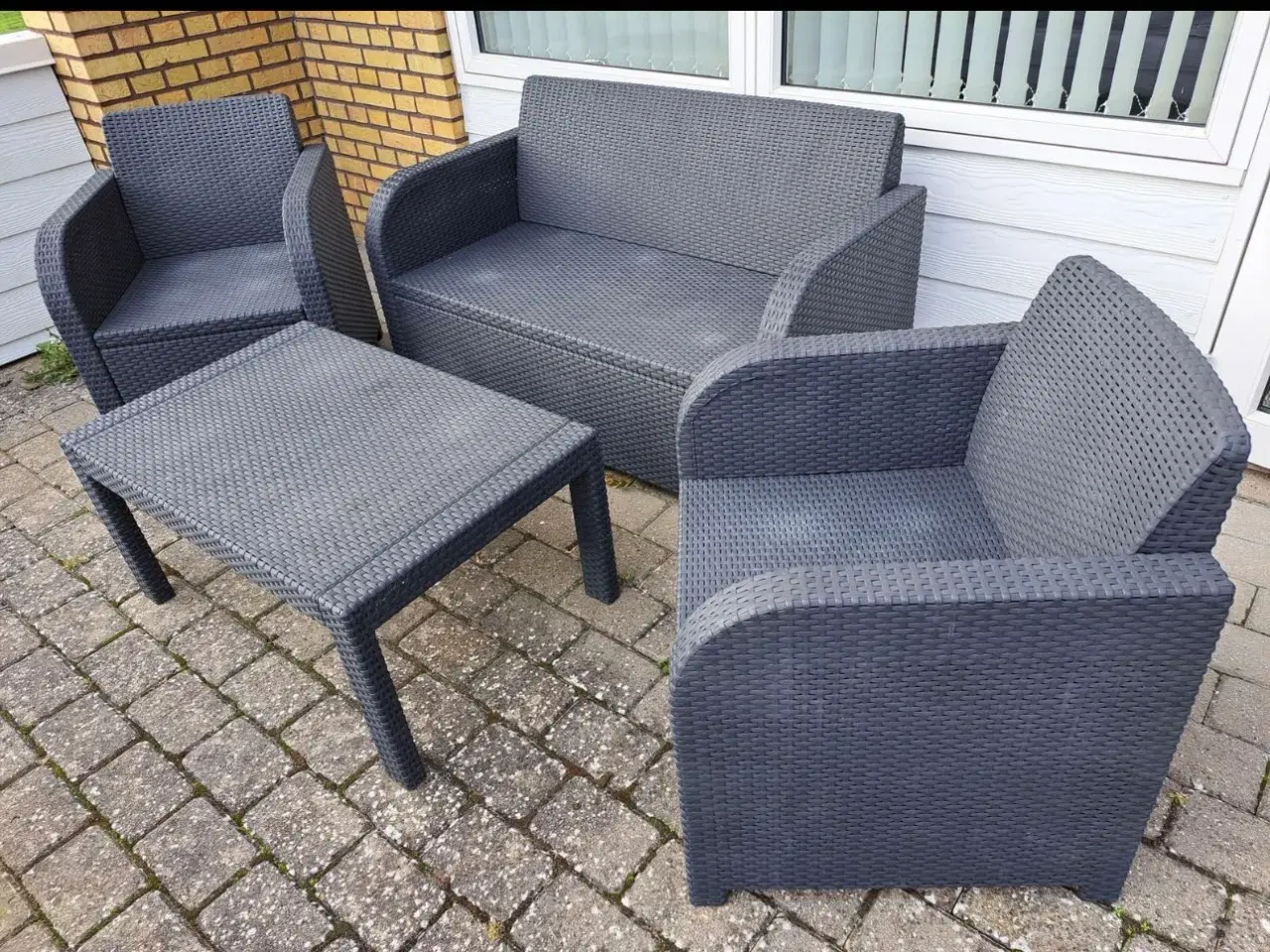 Billede 1 - Havemøbler sælges