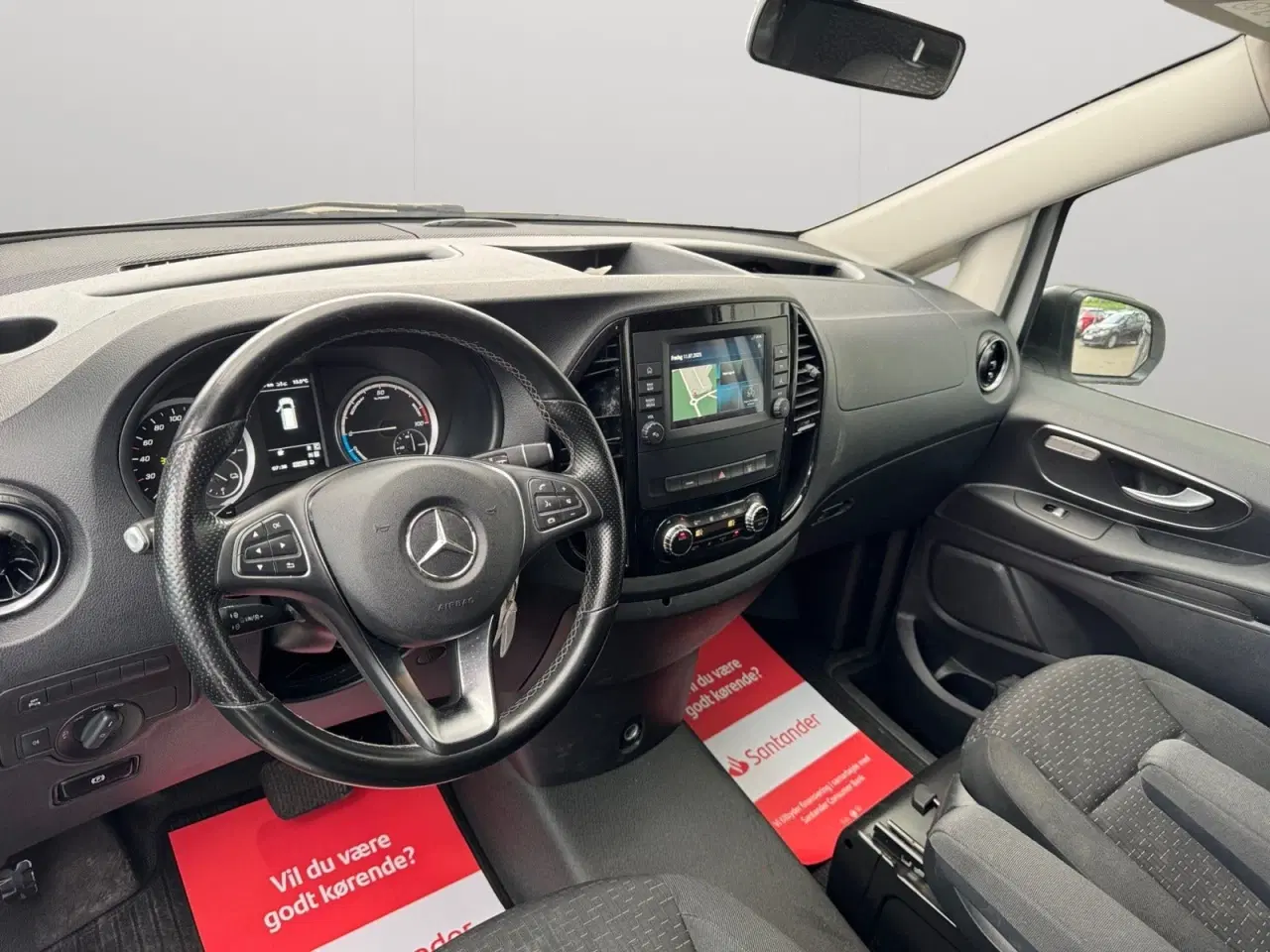 Billede 5 - Mercedes eVito 129  Tourer PRO L