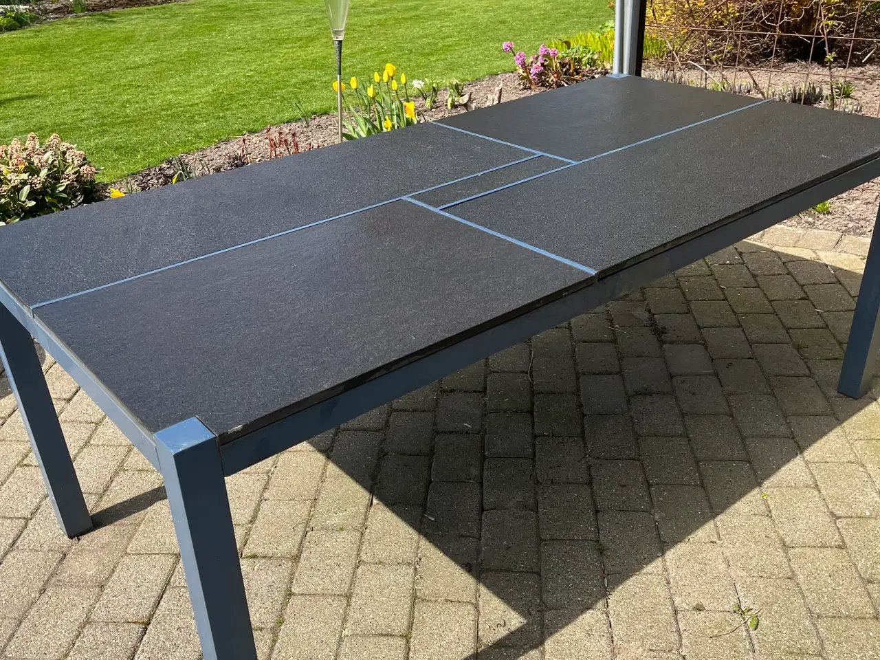 Billede 1 - Haveboed