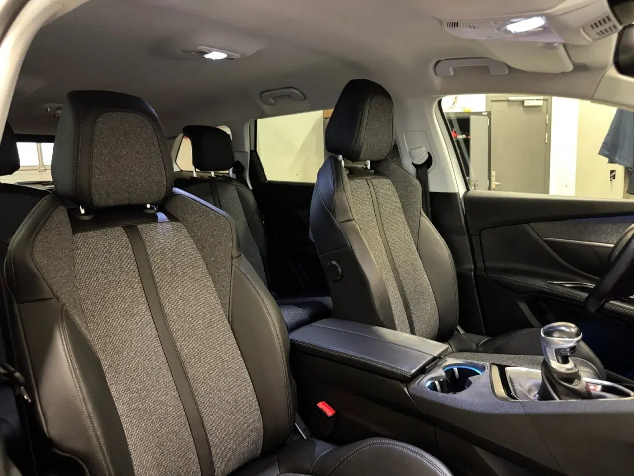 Billede 17 - Peugeot 5008 1,5 BlueHDi 130 Allure 7prs