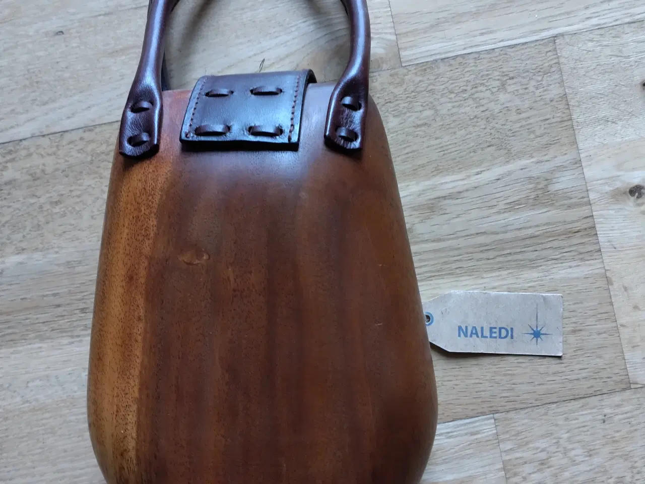 Billede 1 - Håndlavet Naledi håndtaske i akacietræ 