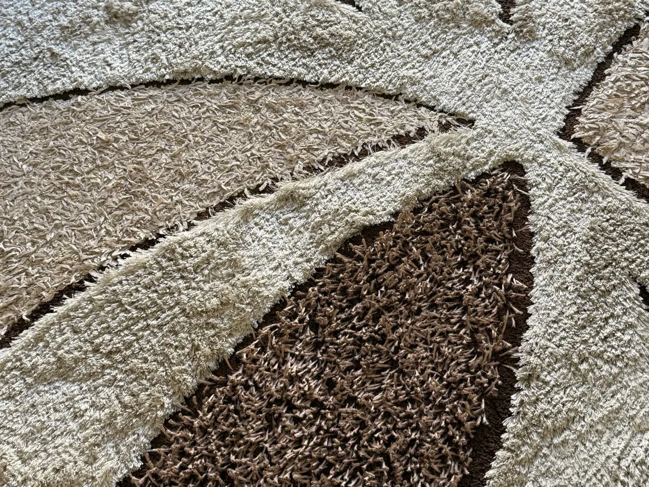 Billede 4 - 2 store bløde tæpper 160x230 cm – beige/brun mønst