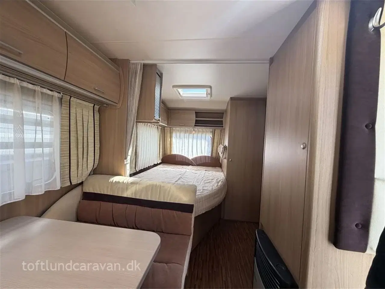 Billede 2 - 2009 - Bürstner Averso Fifty 390 TS TILBUD,