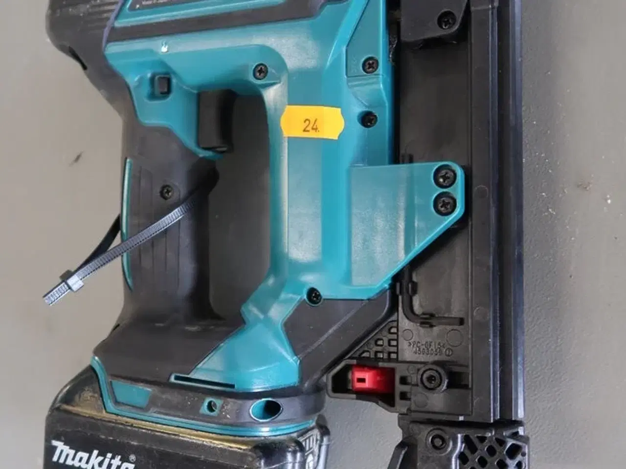 Billede 1 - Stiftepistol MAKITA DBN350 med 1 batteri