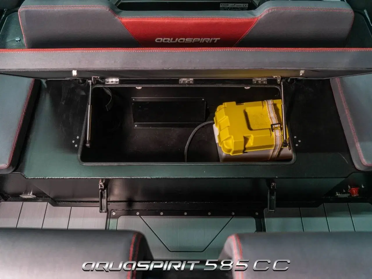 Billede 38 - Aqua Spirit 585CAC - 130 HK Yamaha/Udstyr