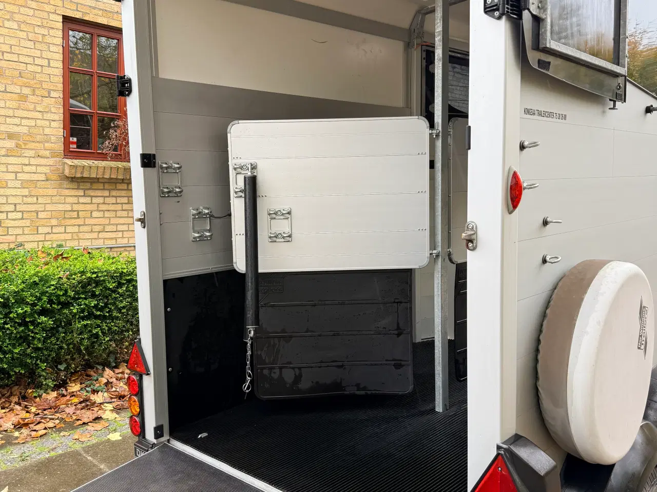 Billede 8 - Ifor Williams HBX506 hestetrailer, lav egenvægt