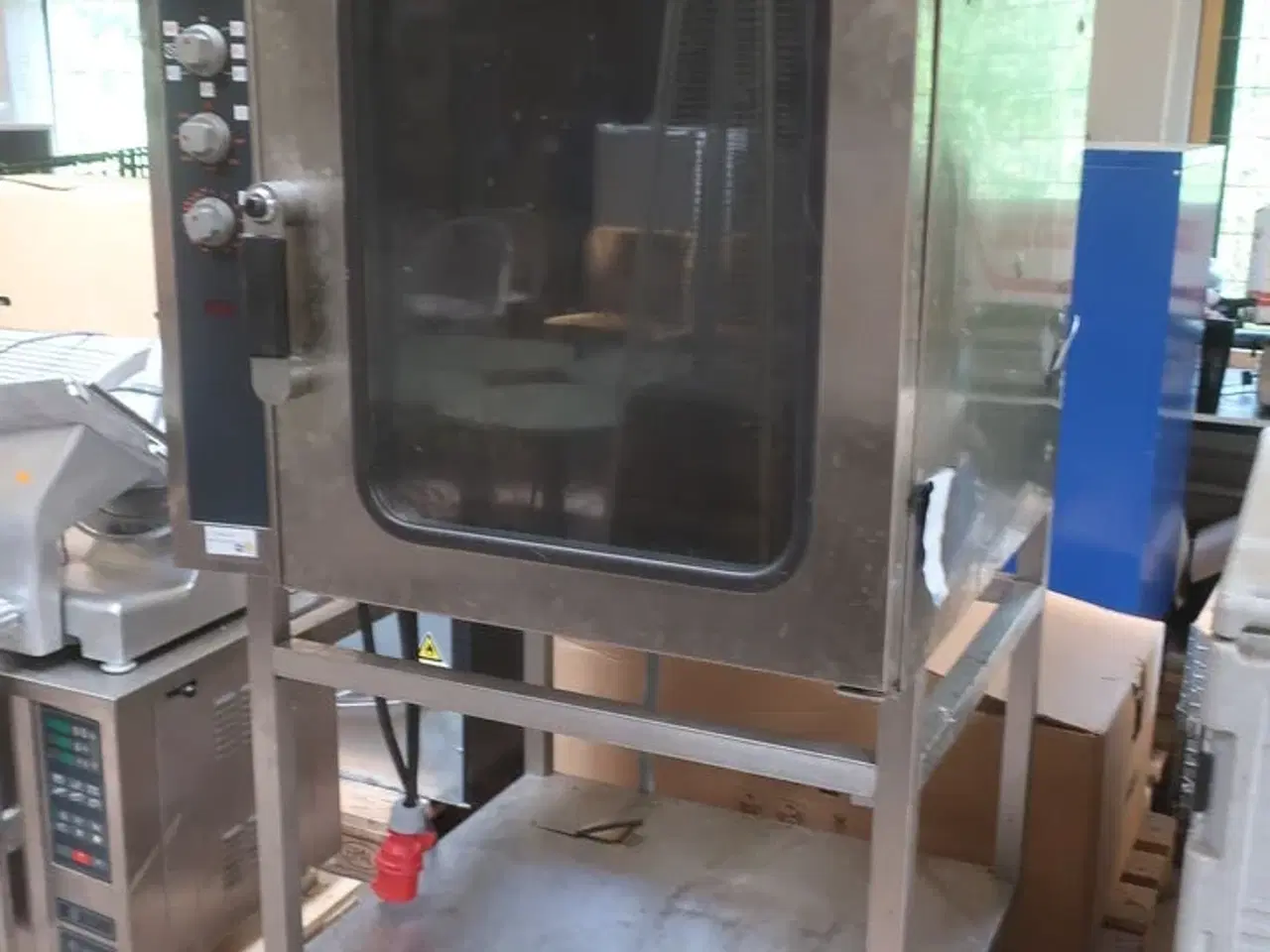 Billede 1 - Konvektionsovn ZANUSSI 10 stik