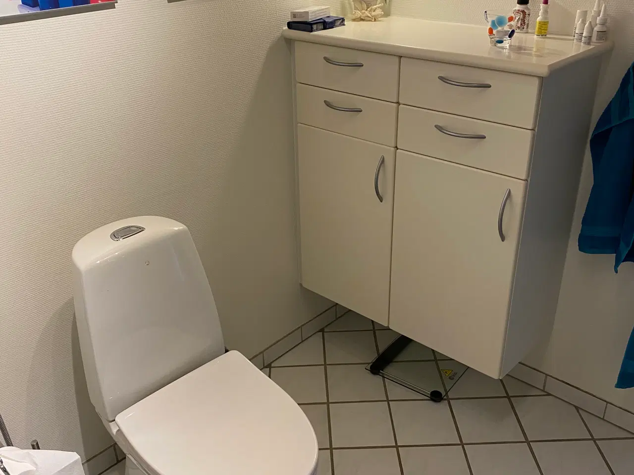 Billede 5 - Ifø sign toilet hvid, med soft close toiletsæde 