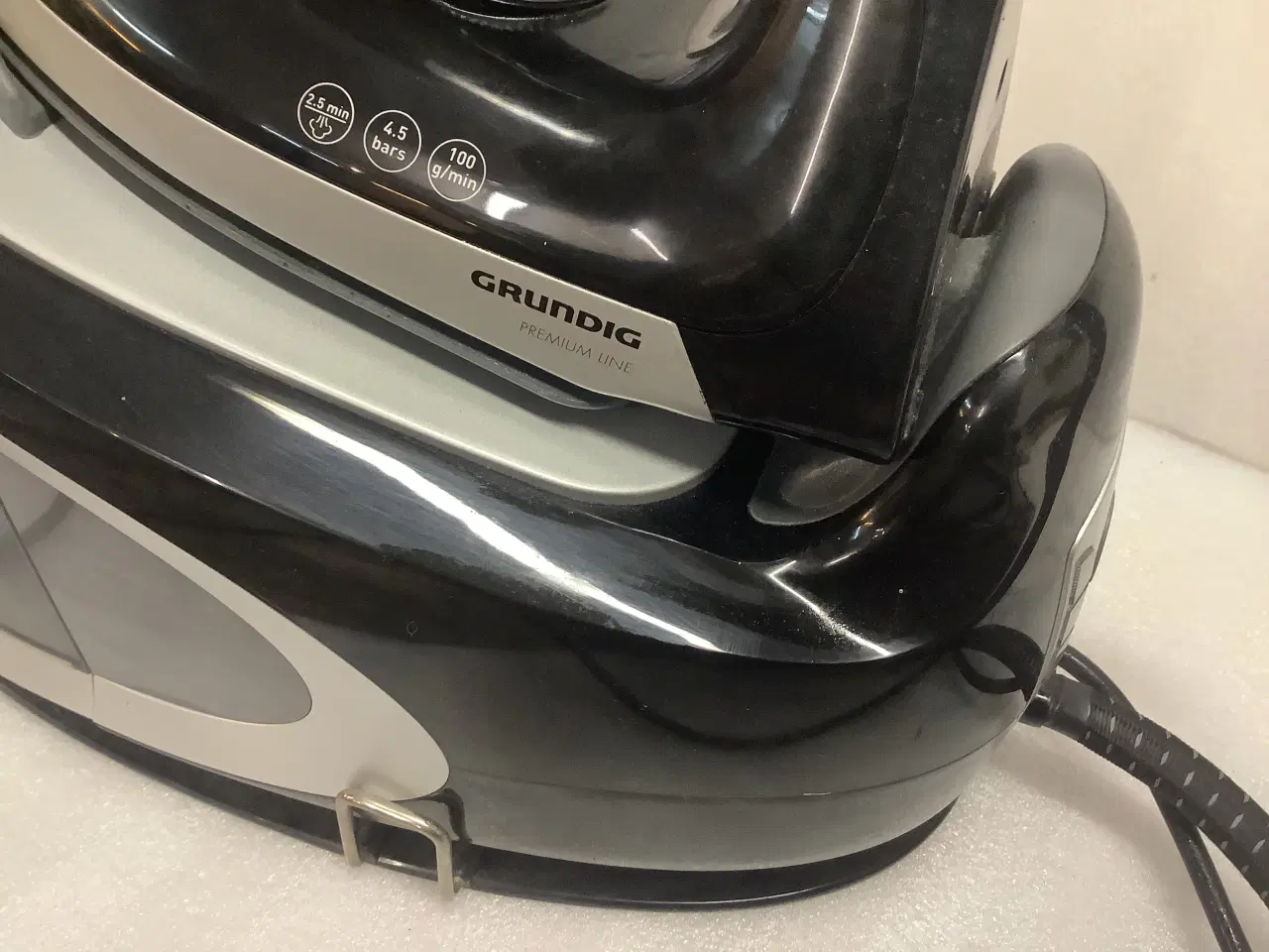Billede 2 - GRUNDIG dampstation, brugt ganske sparsomt...