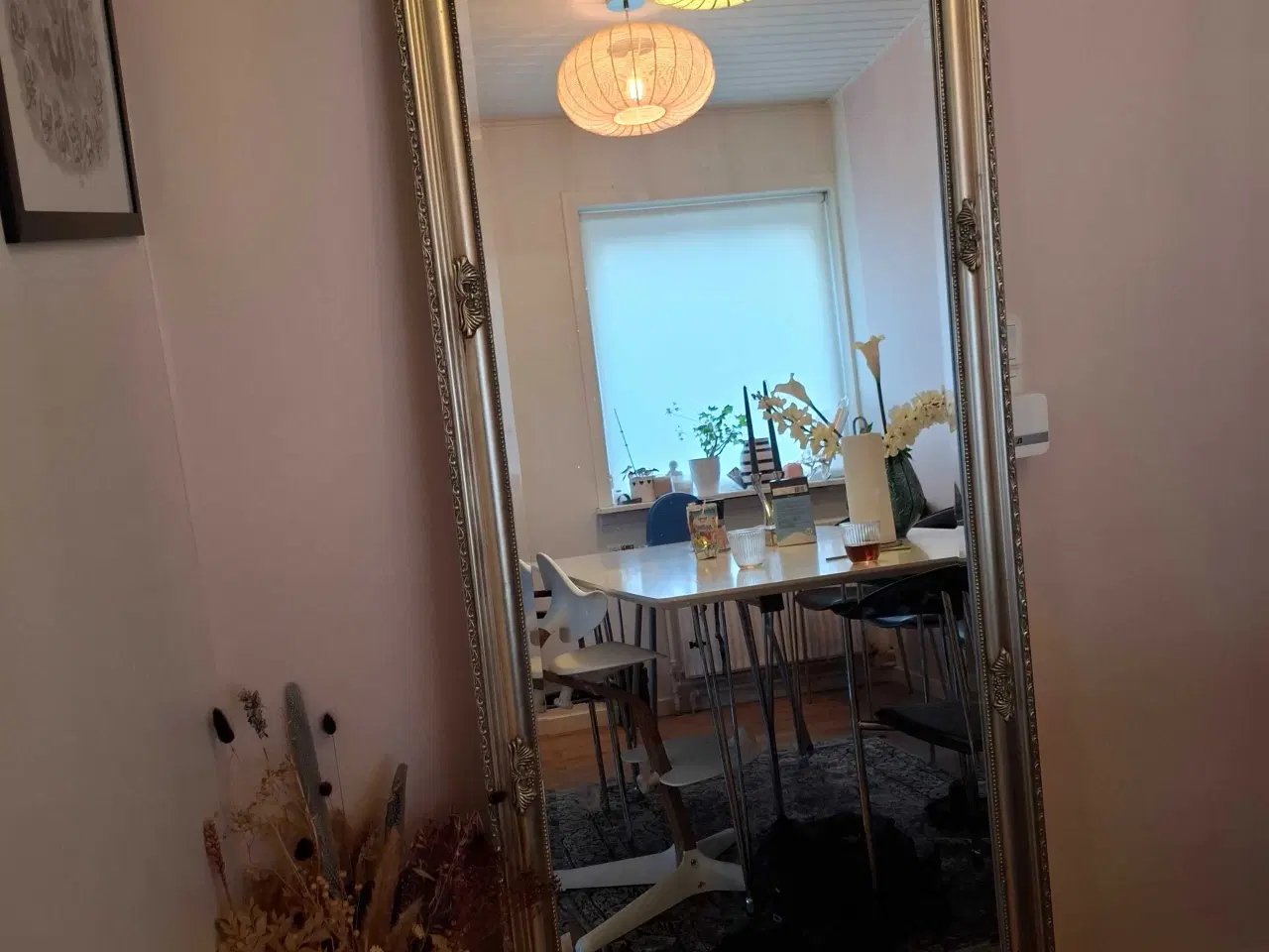 Billede 3 - Jysk vægspejl med sølvramme