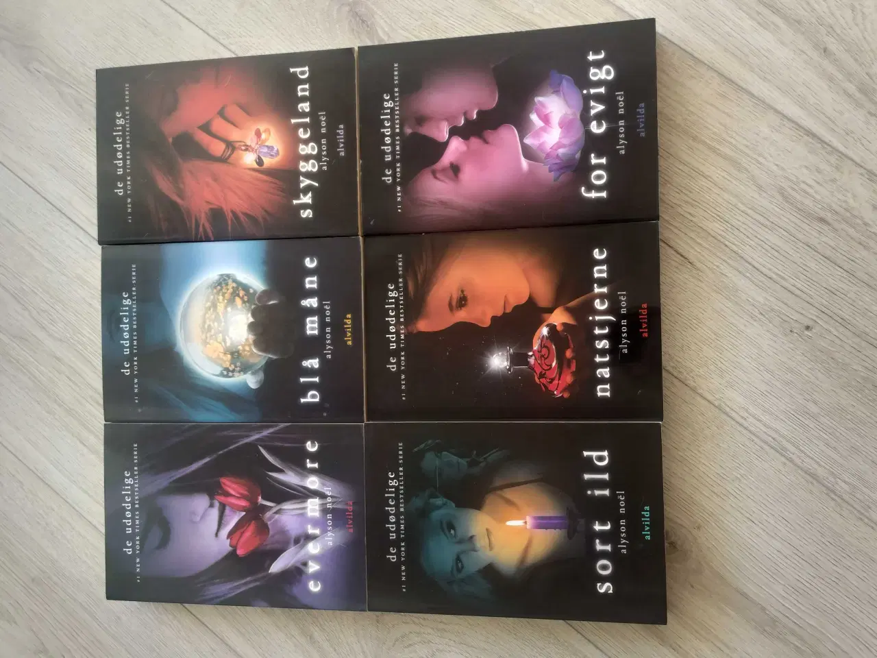 Billede 3 - De udødelige af Alyson Nöel 