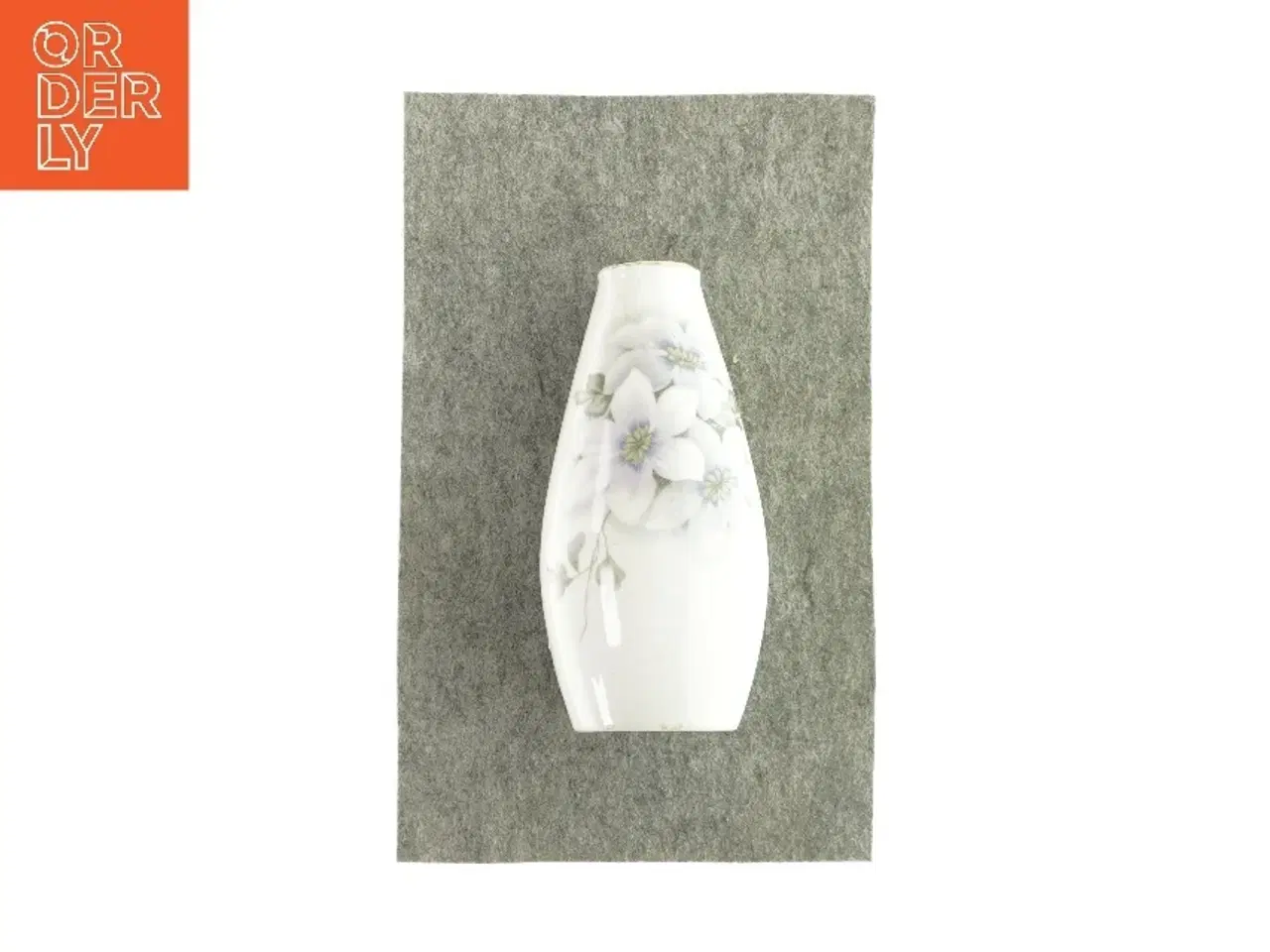 Billede 2 - Vase med blomster (str. HØ: 24 x 11 cm)