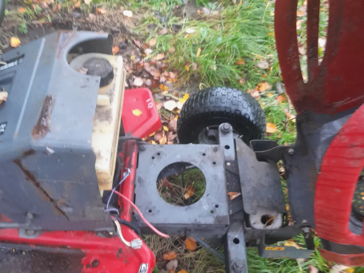 Billede 3 - Defekt havetraktor , sentinel 170 107