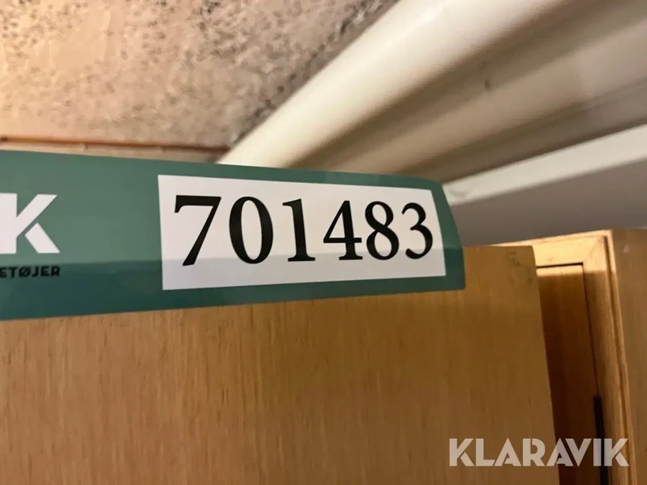 Billede 10 - Skabe med glaslåger 6 styk