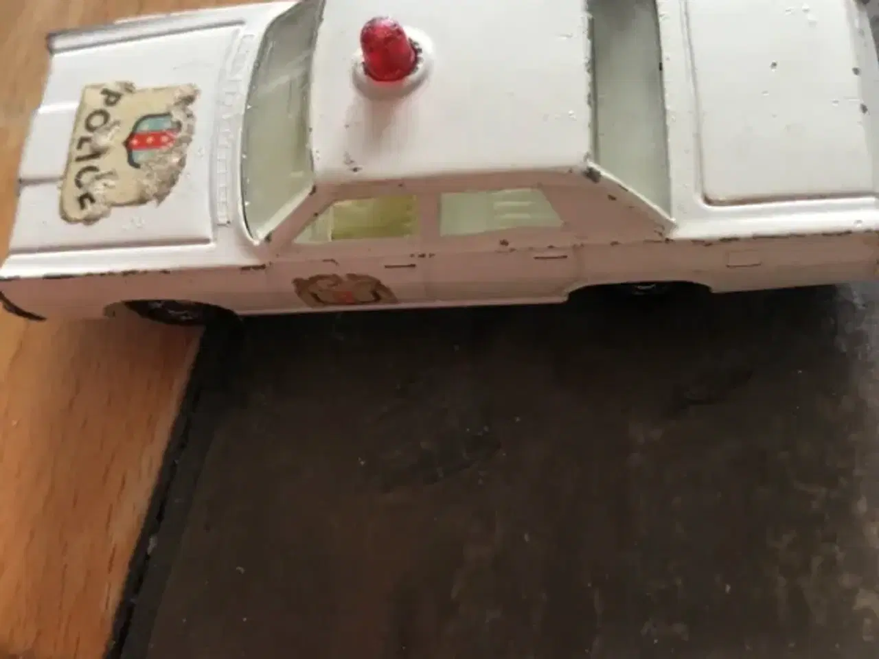 Billede 1 - Retro matchbox bil. Reserveret
