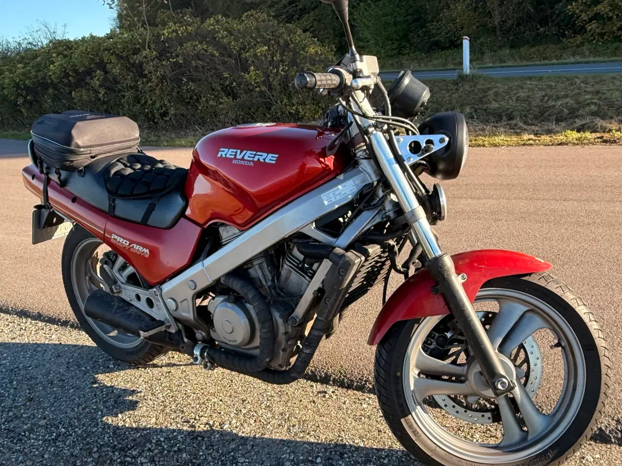 Billede 4 - Den billigste Honda NTV 650 REVERE til ejerskifte!