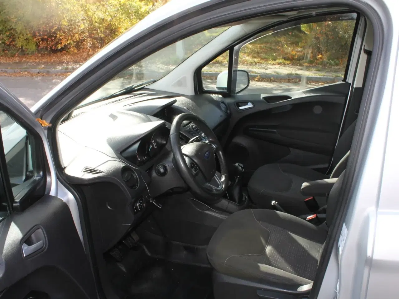 Billede 3 - Ford Transit Courier 1,5 TDCi 75 Trend Van
