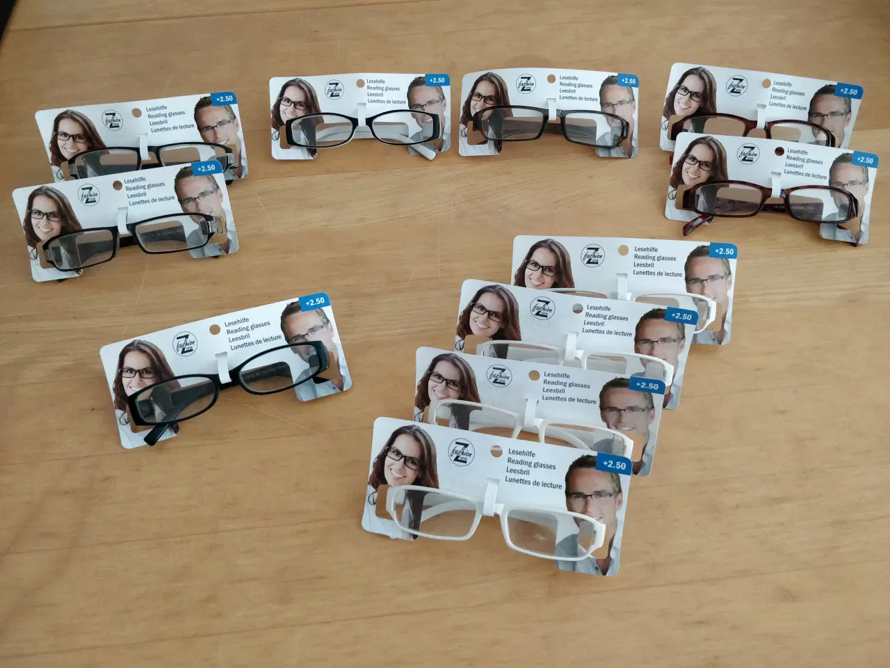 Billede 1 - Briller med styrke +2.50