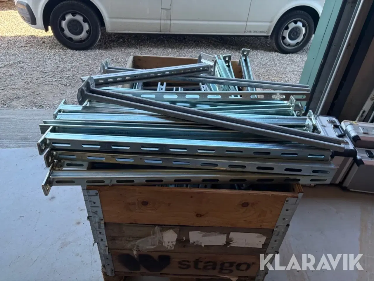 Billede 5 - Lot med assorterede montageskinner