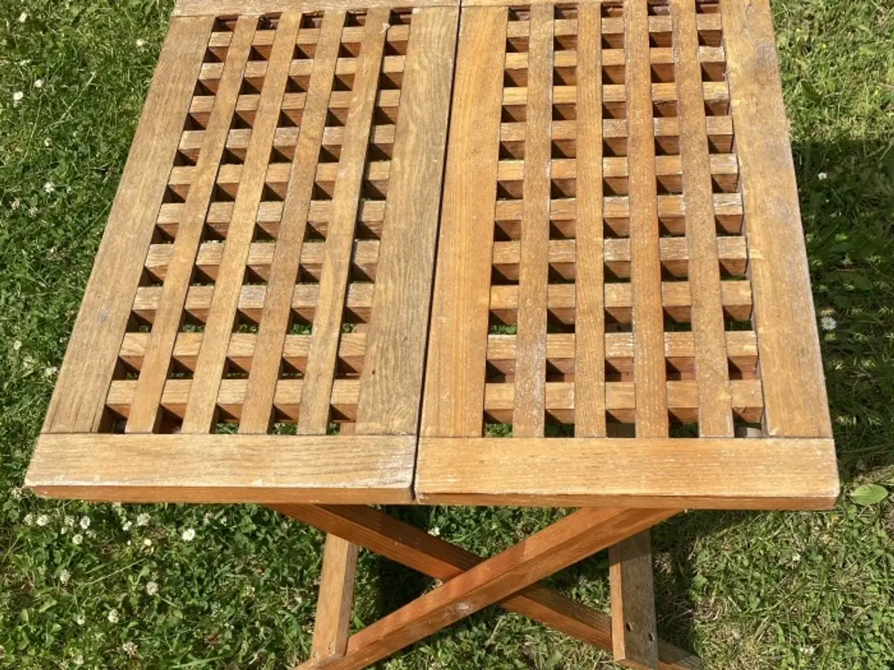 Billede 3 - Klapbord i træ – 50x50x50