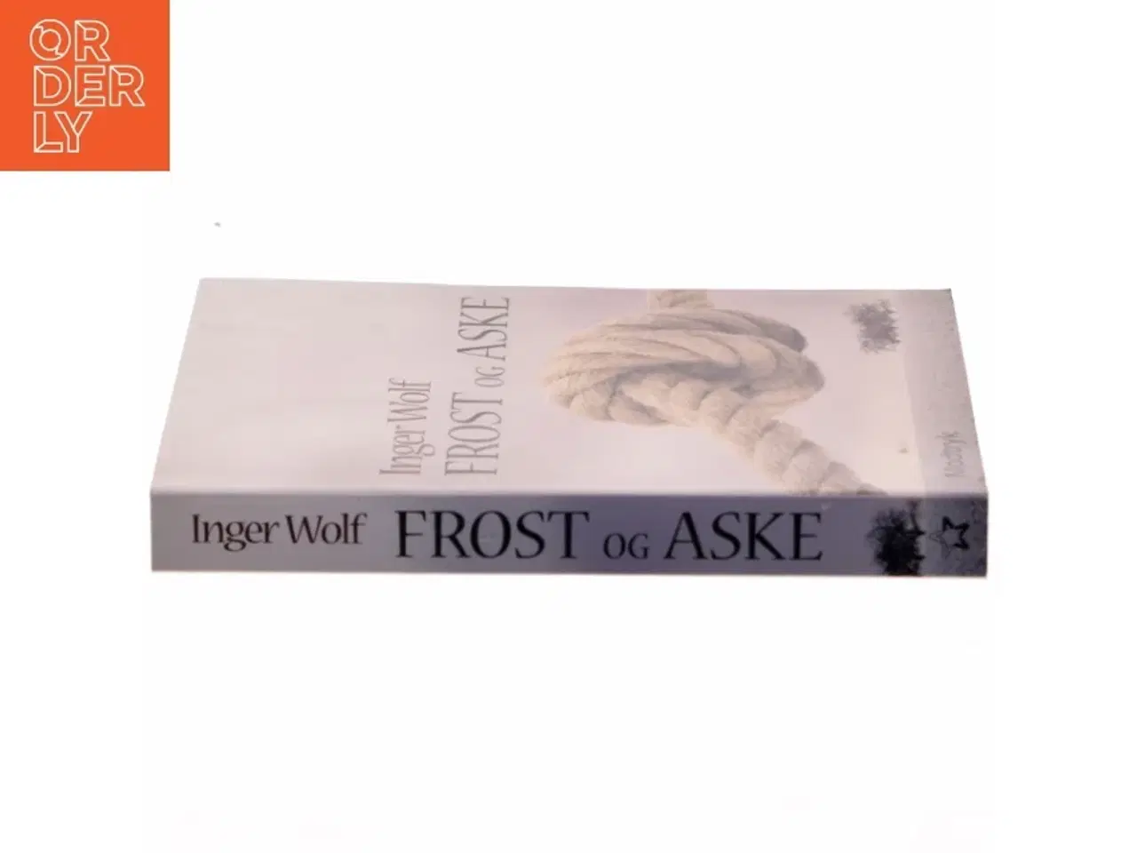 Billede 2 - Frost og aske af Inger Wolf (Bog)