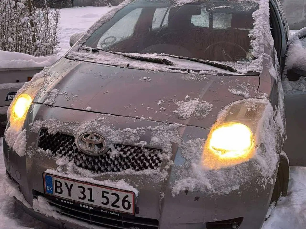 Billede 3 - Toyota Yaris lav kilometerstand 