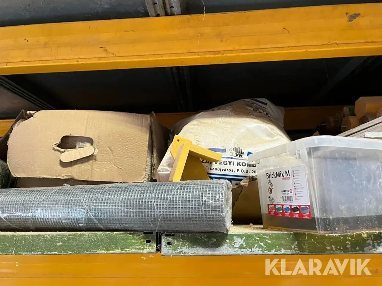 Billede 12 - Reol system med blandet tilbehør.