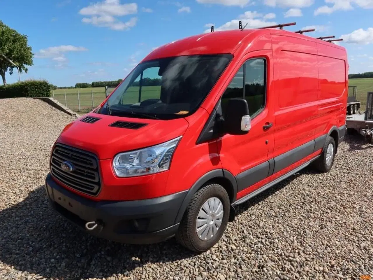 Billede 1 - VAREBIL, FORD TR