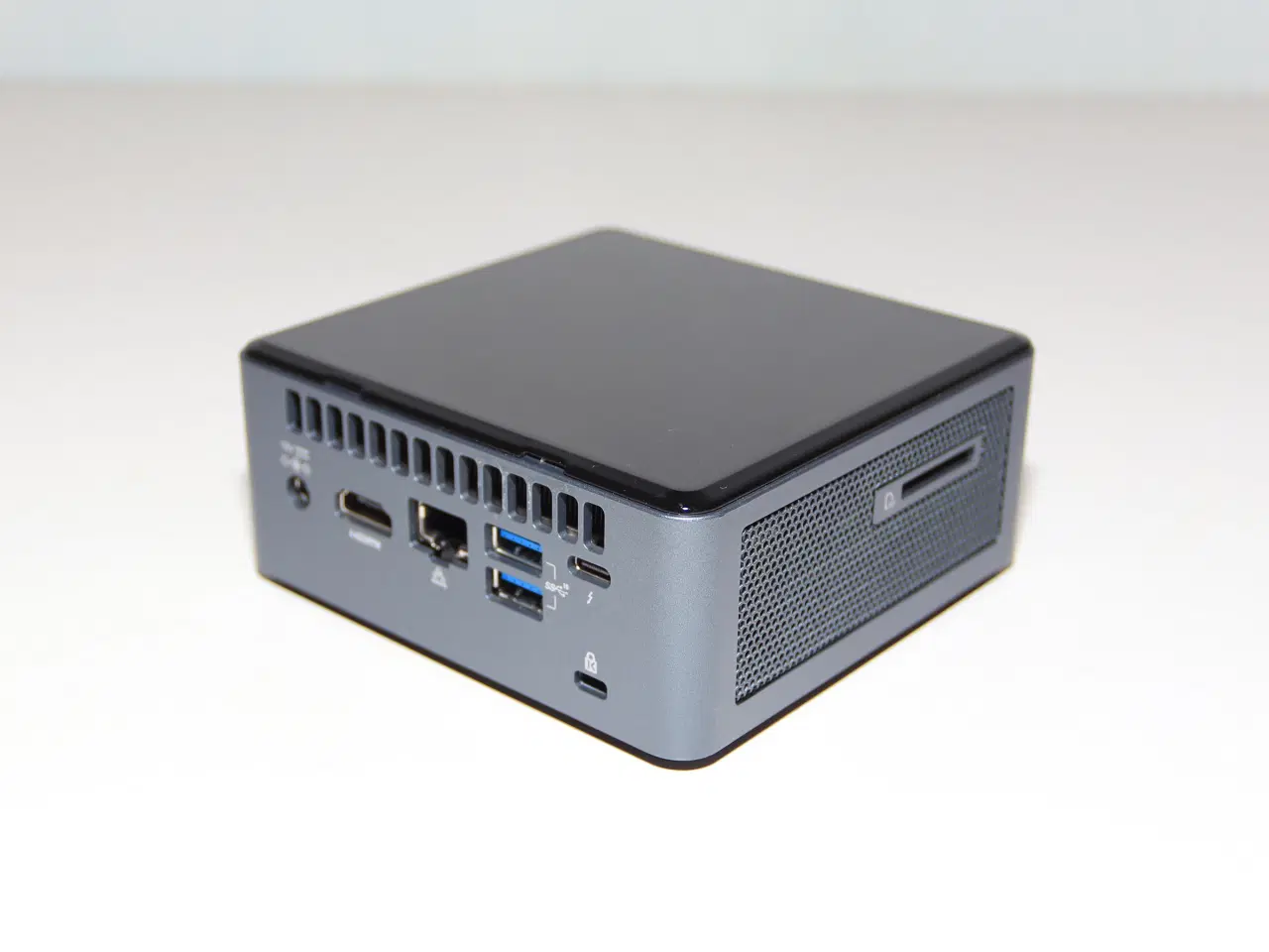 Billede 5 - Intel NUC 10FNH Frost Canyon