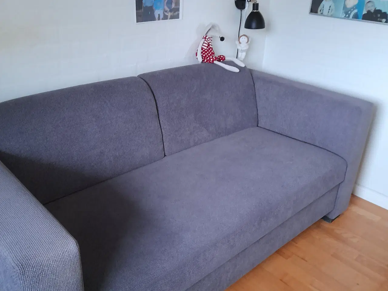 Billede 1 - Sovesofa i lysegråt stof