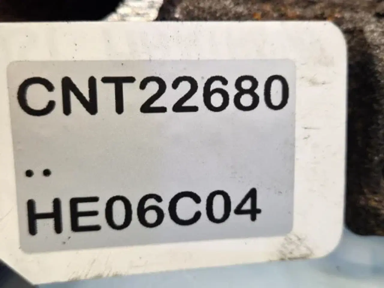 Billede 8 - New Holland  675TA   Udstødningsmanifold  87802798