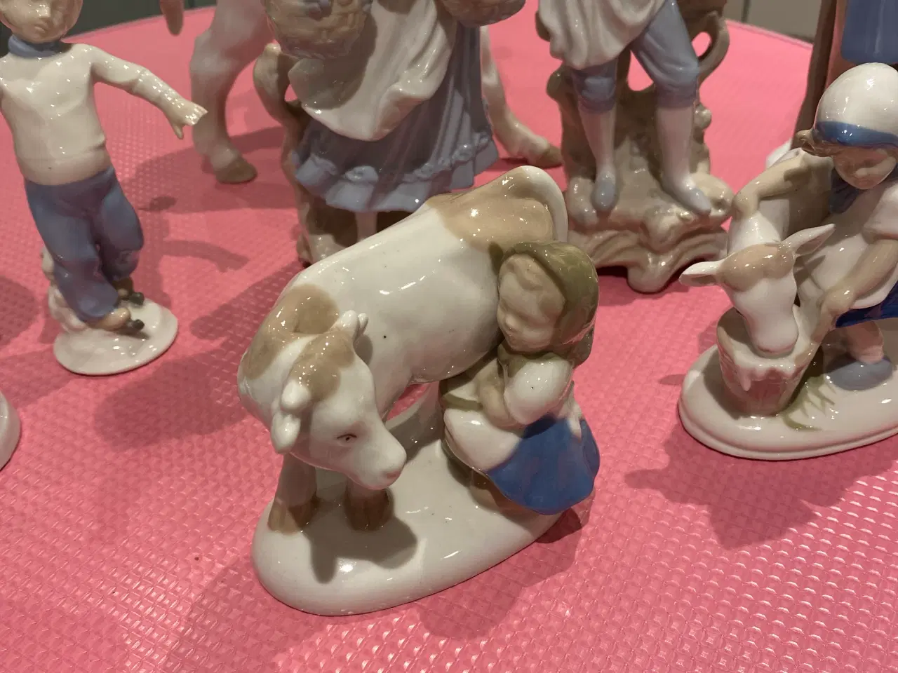 Billede 3 - 8 smukke figurer