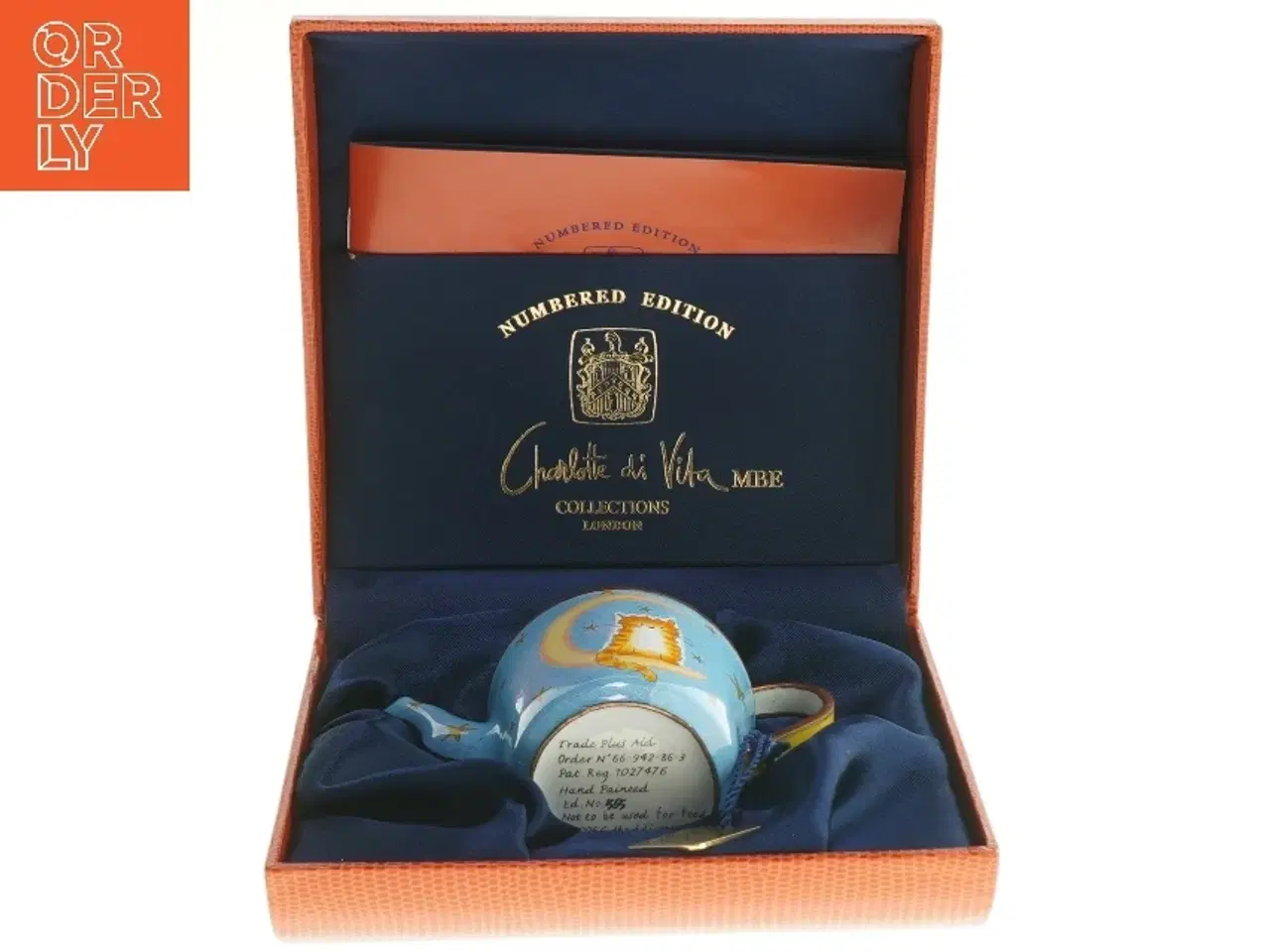 Billede 2 - Dekorativ mini tekande fra Charlotte di Vita (str. 8x10,5 cm)