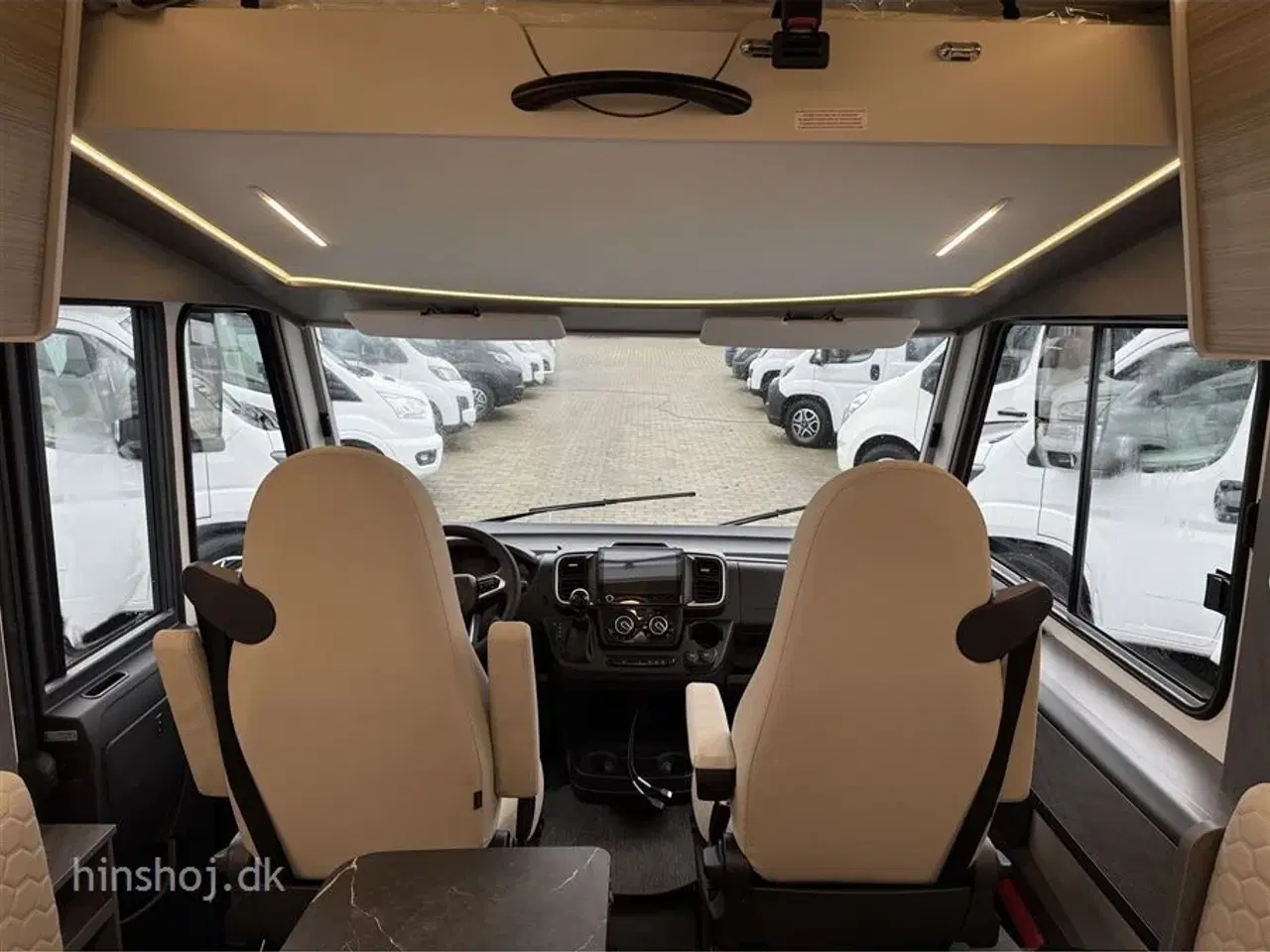 Billede 20 - 2026 - Etrusco I 7400 SBC Scandic Edition Etrusco by Hymer er Italiensk Elegance og Komfort fra Hinshøj Caravan