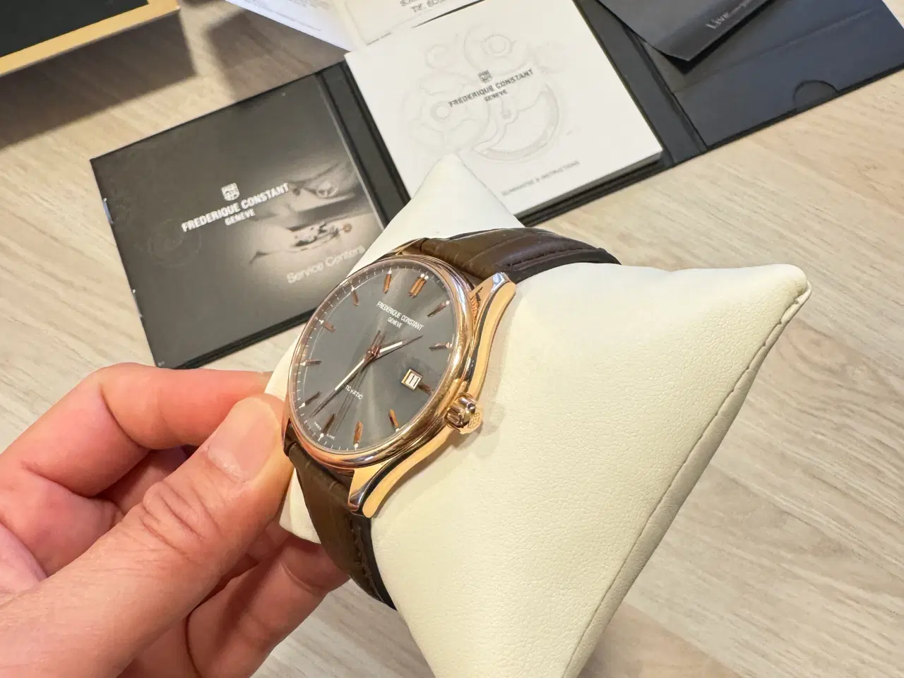 Billede 10 - Sælger Frederique Constant ur  Ref. FC-303LGR5B4  