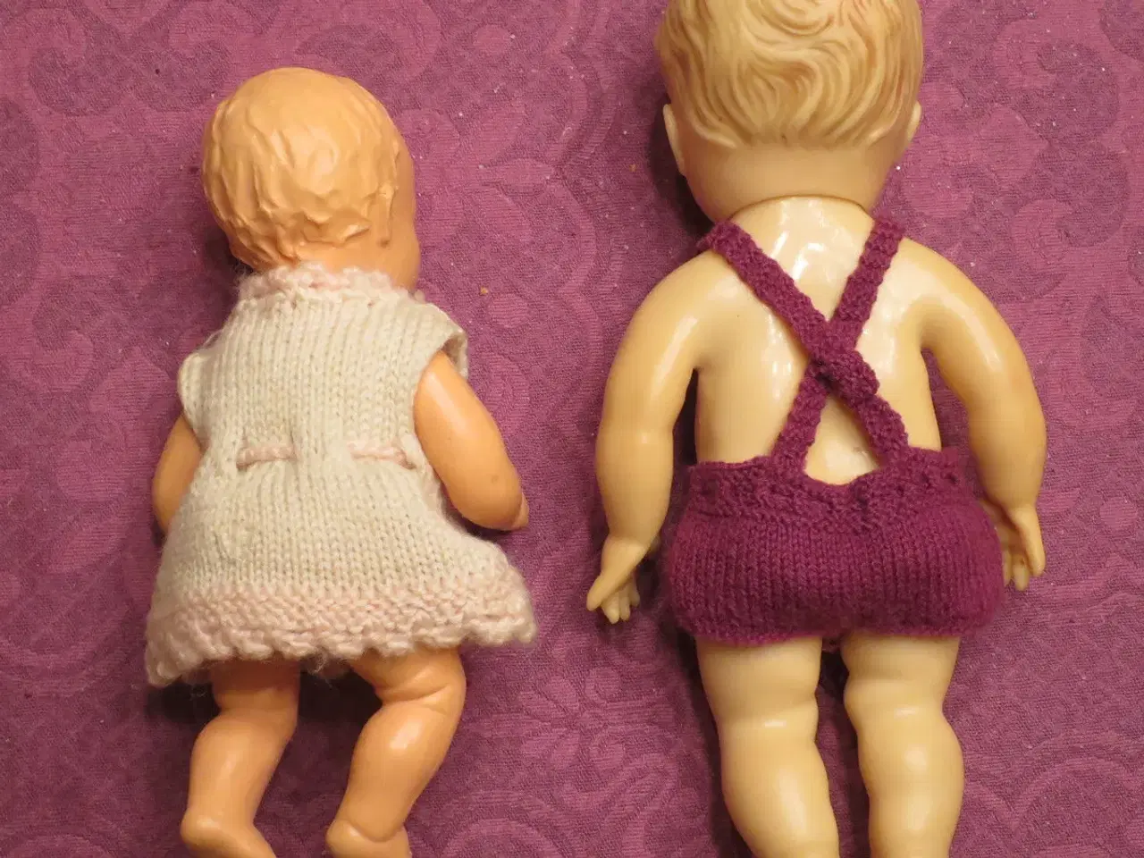 Billede 2 - 2 gamle dukker