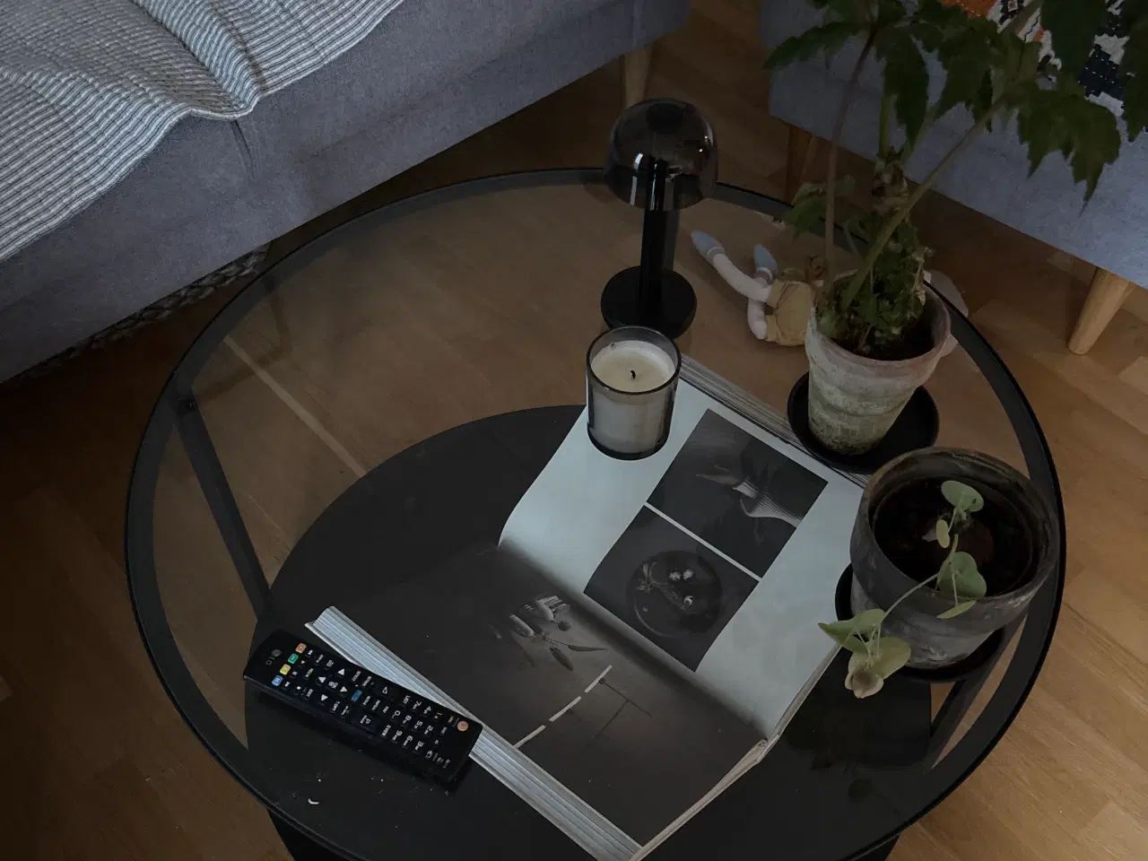 Billede 1 - Sofabord i glas og metal