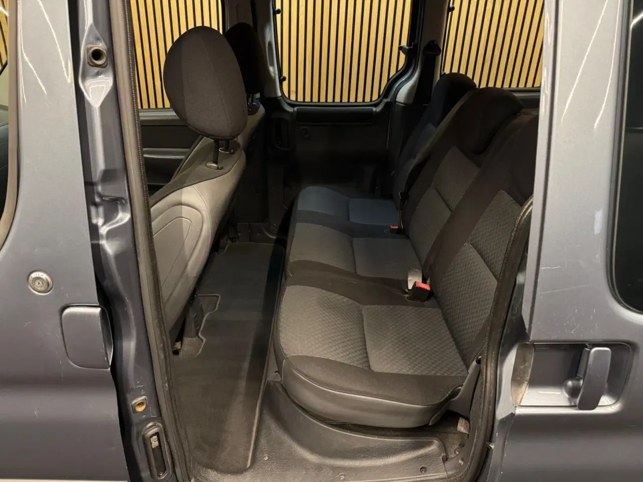 Billede 14 - Citroën Berlingo 1,6i 16V Multispace Clim.