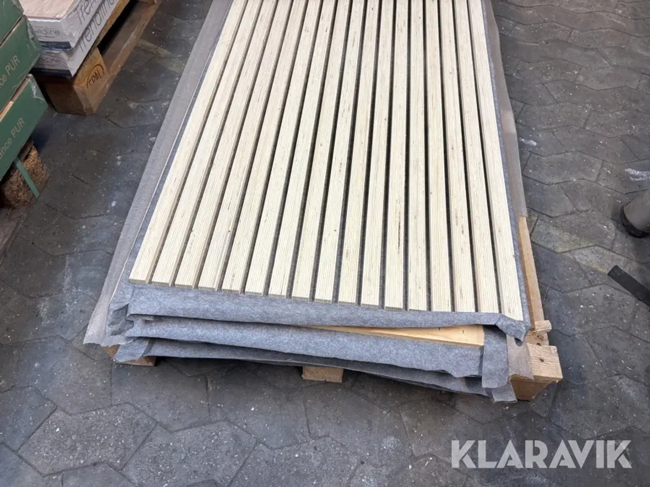 Billede 3 - Akustisk paneler Moelven Kerto fyr - 6 styks