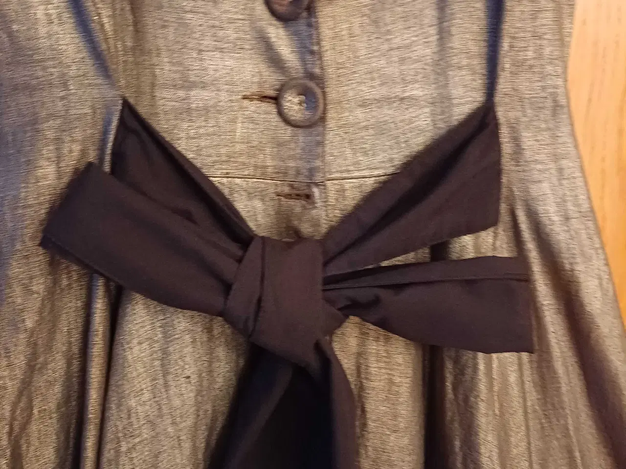 Billede 1 - Magisk kjole