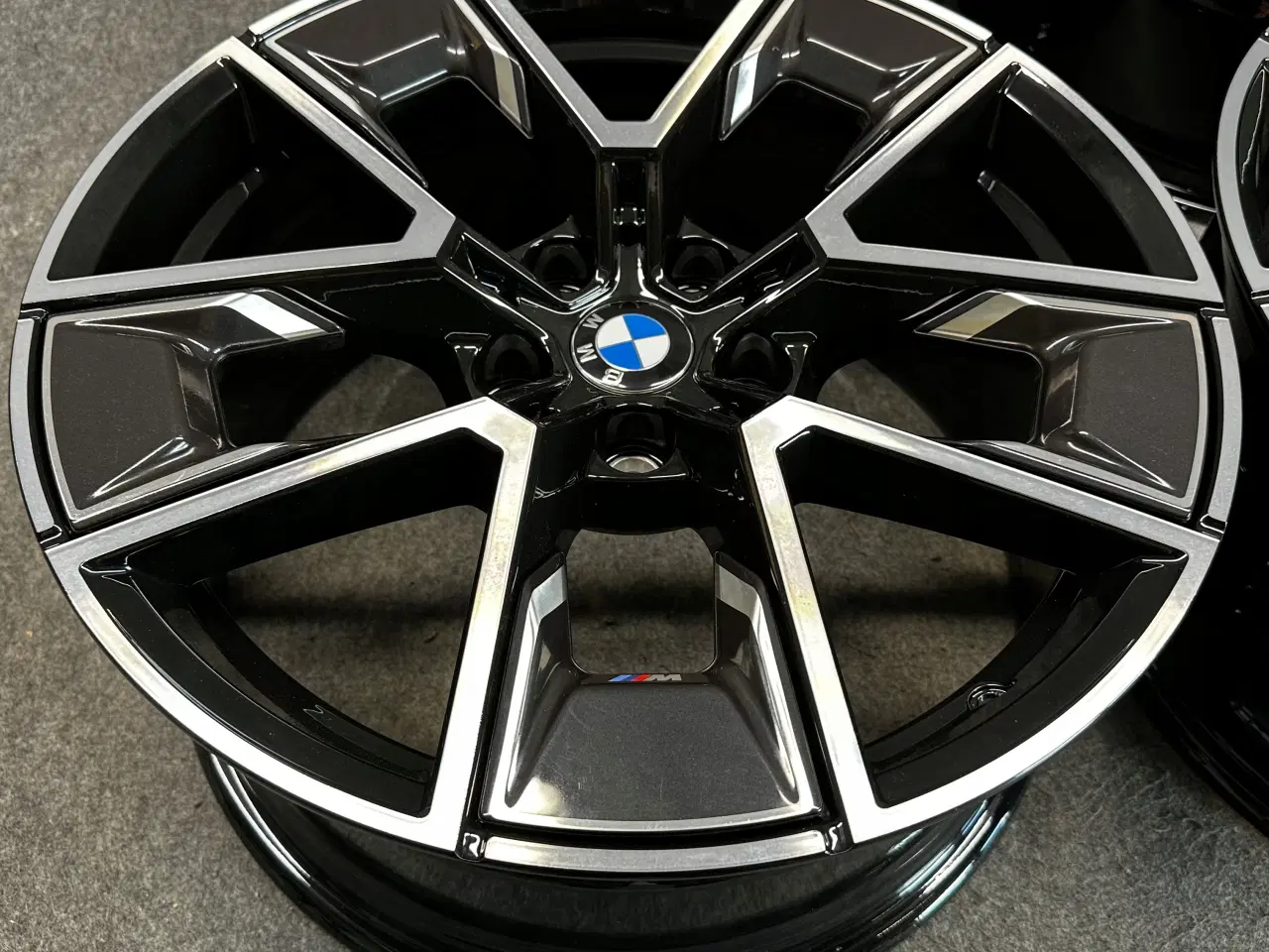 Billede 3 - BMW 4er i4 AERODYNAMICS 858M 18 8.5" x 18" 5x112 