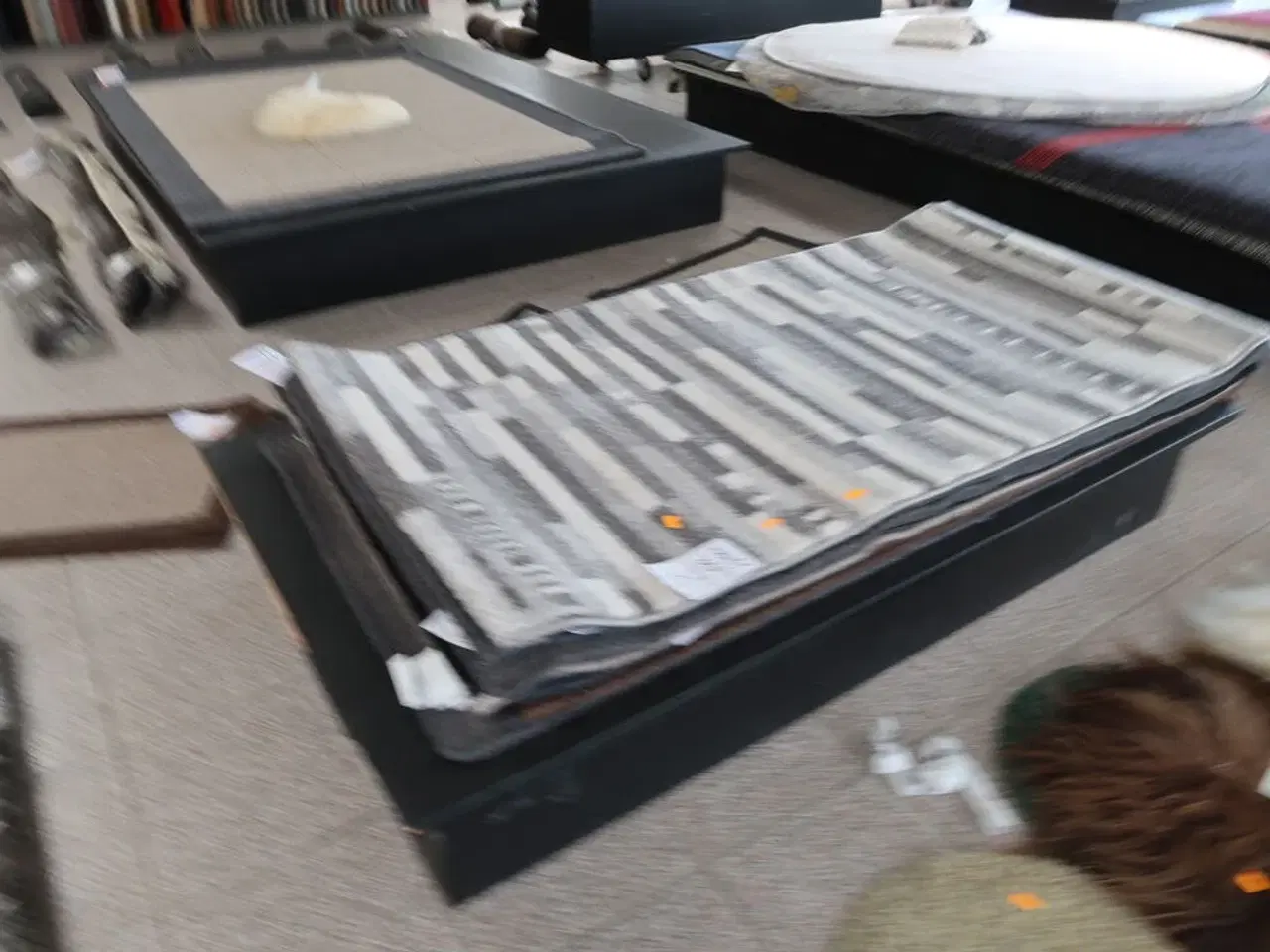 Billede 1 - 10 stk. gulvtæpper